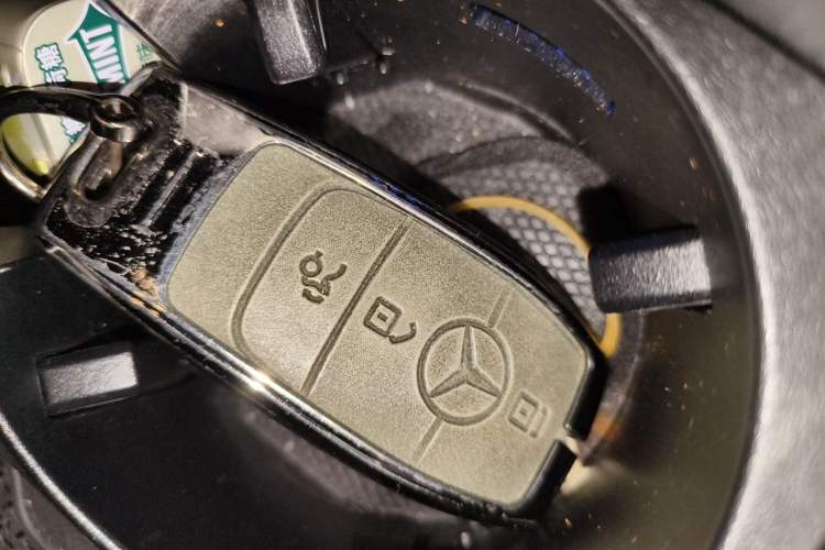 Used Mercedes-Benz E-Class 2022 E 260 L Sport Edition Vehicle Key