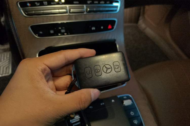 Used Mercedes-Benz E-Class 2022 Revised Version E 300 L Luxury Edition Vehicle Key