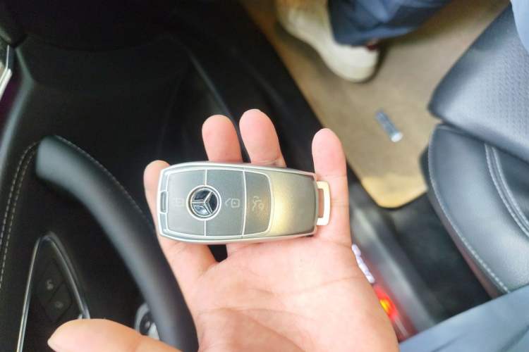 Used Mercedes-Benz E-Class 2022 E 260 L Sport Edition Vehicle Key