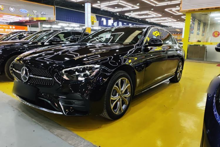 Ojetý Mercedes-Benz E-Class 2022 Revised Version E 300 L Sporty and Stylish Edition Guazi used car, China used car export, Used car for sale, Used cars, Cheapest cars for sale