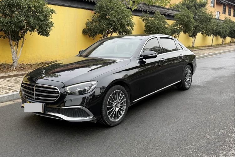 Used Mercedes-Benz E-Class 2022 Second Facelift E 260 L Guazi used car, China used car export, Used car for sale, Used cars, Cheapest cars for sale