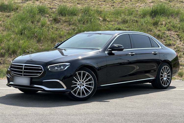 Used Mercedes-Benz E-Class 2022 Updated E 300 L Luxury Edition Guazi used car, China used car export, Used car for sale, Used Mercedes-Benz cars, Cheapest cars for sale