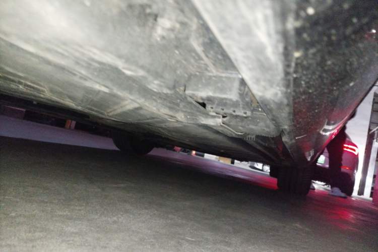 Used Mercedes-Benz E-Class 2022 E 300 Luxury Sport Edition Chassis Rear Right