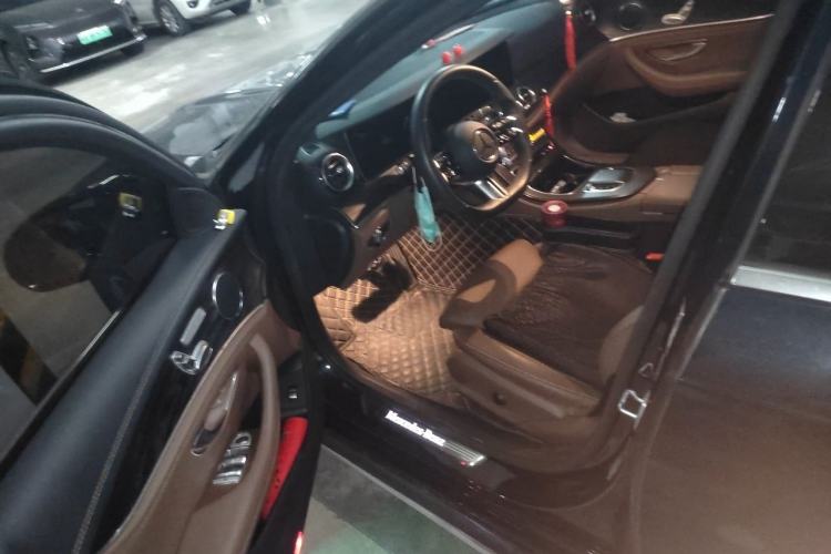 Used Mercedes-Benz E-Class 2022 E 260 L Sport Edition Driver Seat