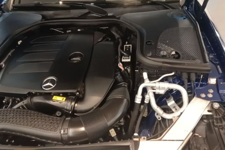 Used Mercedes-Benz E-Class 2022 Revised E 300 L Sporty and Stylish Edition Engine Bay Left