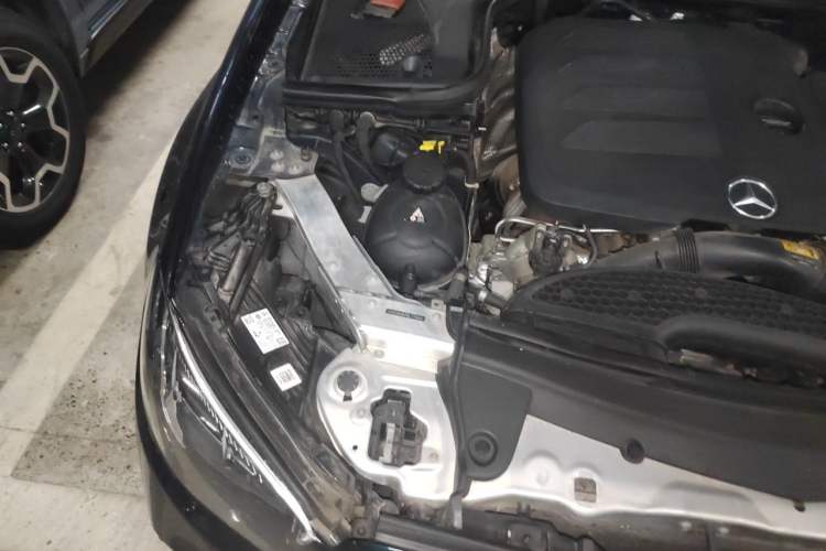 Used Mercedes-Benz E-Class 2022 E 260 L Sport Edition Engine Bay Right