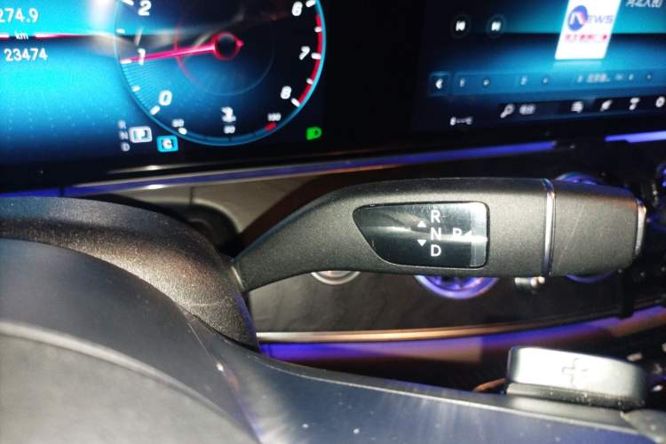 Used Mercedes-Benz E-Class 2022 E 300 Luxury Sport Edition Gear Lever