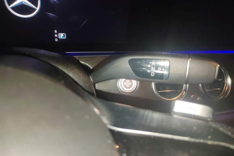 Used Mercedes-Benz E-Class 2022 E 260 L Sport Edition Gear Lever