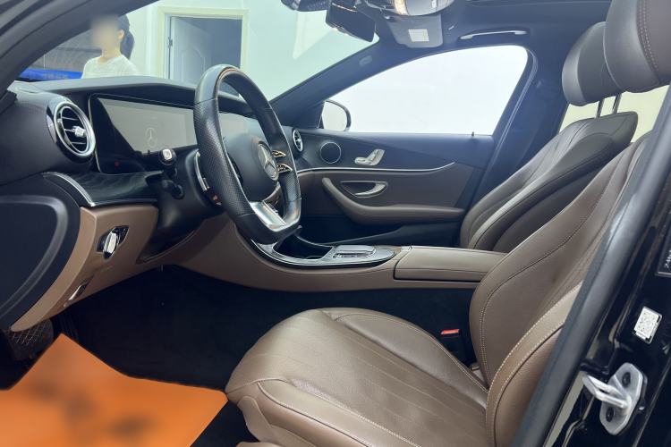Used Mercedes-Benz E-Class 2022 E 260 Stylish Sports Edition Interior 8