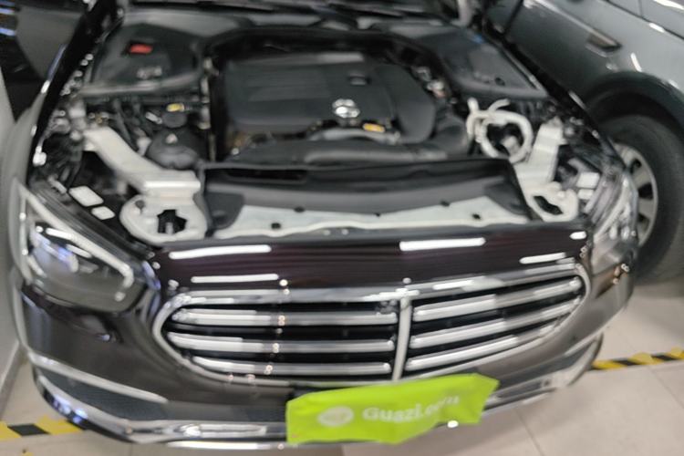 Used Mercedes-Benz E-Class 2022 Revised Version E 300 L Luxury Edition Engine Bay