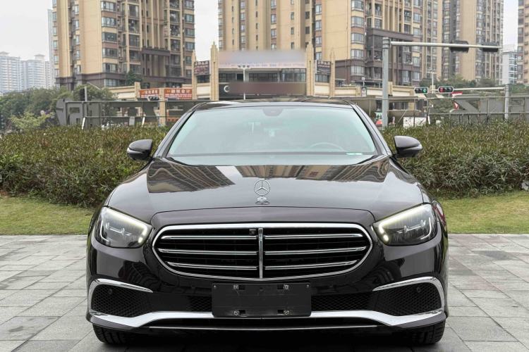 Used Mercedes-Benz E-Class 2022 Updated E 300 L Luxury Edition Exterior 1