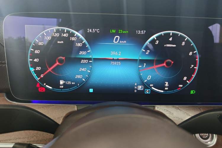 Used Mercedes-Benz E-Class 2022 E 300 L Stylish Model Instrument Cluster