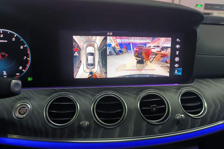 Used Mercedes-Benz E-Class 2022 Revised Version E 300 L Sporty and Stylish Edition Audio And AC Panel