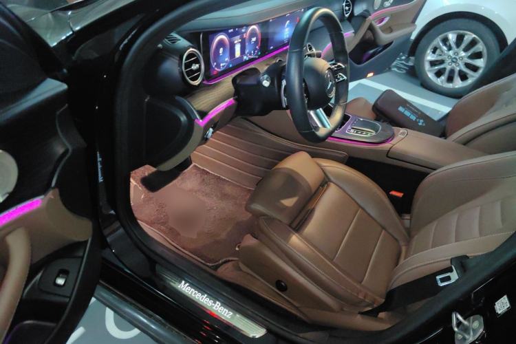 Used Mercedes-Benz E-Class 2022 Revised E 300 L Sport Luxury Edition Driver Seat