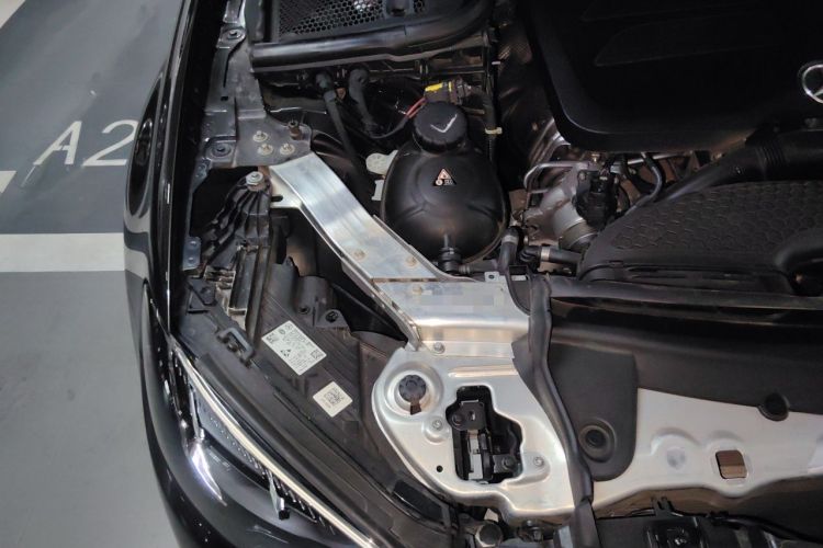 Used Mercedes-Benz E-Class 2022 Revised E 300 L Sport Luxury Edition Engine Bay Right