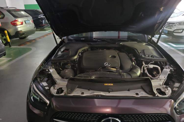 Used Mercedes-Benz E-Class 2022 E 260 L Sport Edition Engine Bay Right