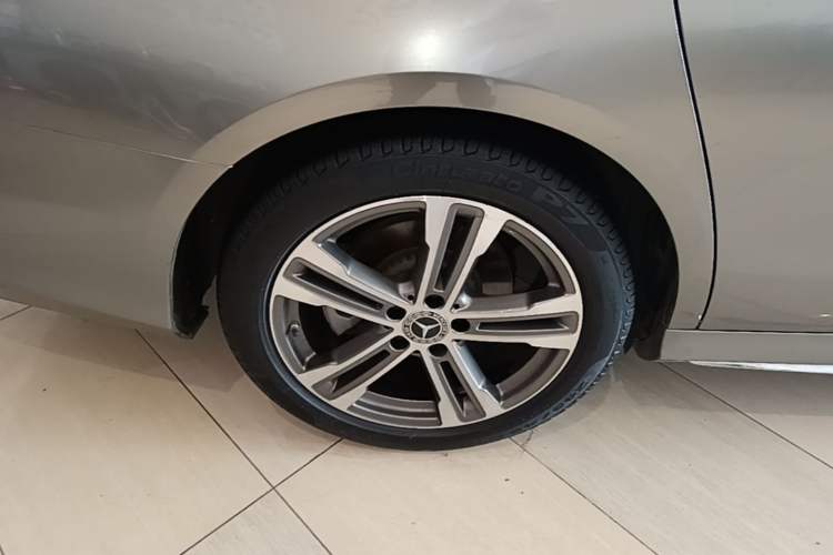 Used Mercedes-Benz E-Class 2022 E 260 L Sport 4MATIC Exterior 5