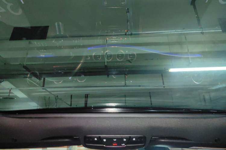 Used Mercedes-Benz E-Class 2022 Revised E 300 L Sport Luxury Edition Headliner