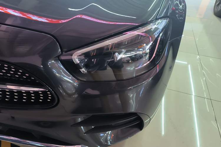 Used Mercedes-Benz E-Class 2022 Revised Version E 300 L Sporty and Stylish Edition Left Front Headlight