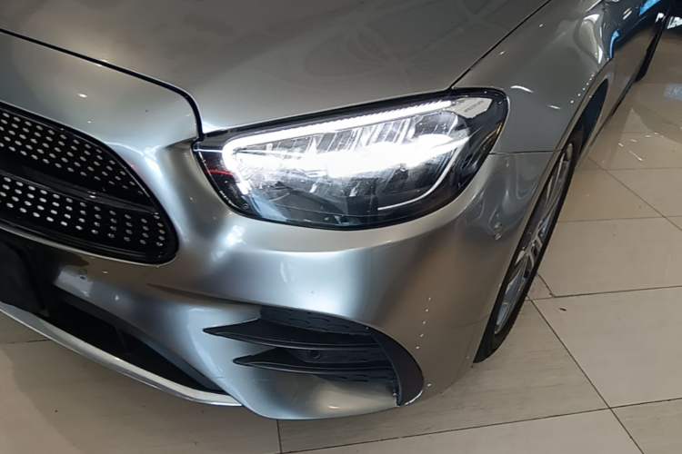 Used Mercedes-Benz E-Class 2022 E 260 L Sport 4MATIC Left Front Headlight