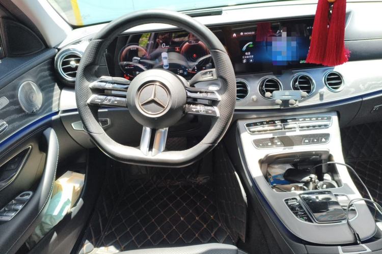 Used Mercedes-Benz E-Class 2022 E 300 L Sport Luxury Edition Steering Wheel