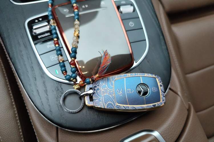 Used Mercedes-Benz E-Class 2022 Revised E 300 L Sporty and Stylish Edition Vehicle Key