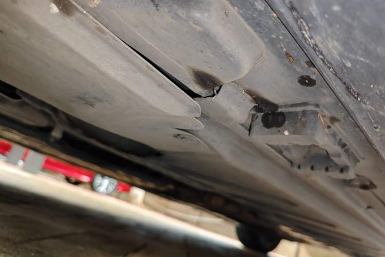 Used Mercedes-Benz E-Class 2022 Second Facelift E 260 L Sport Edition Chassis Front Left