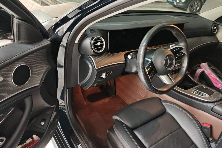 Used Mercedes-Benz E-Class 2022 Second Facelift E 260 L Sport Edition Driver Seat