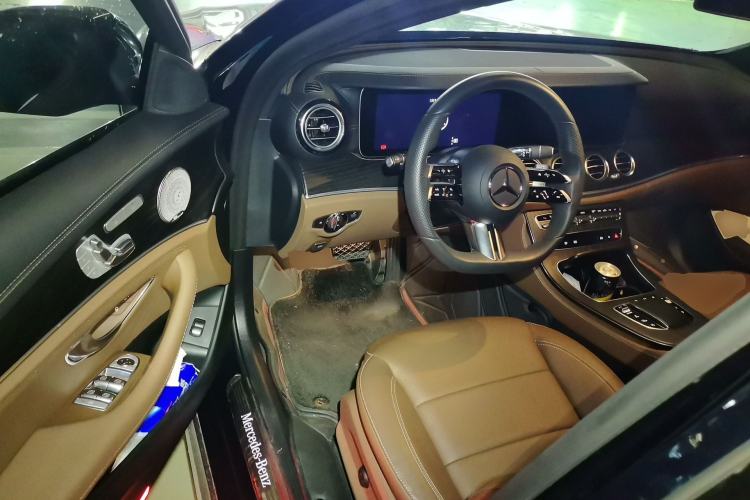 Used Mercedes-Benz E-Class 2022 Revised Version E 300 L Sport Luxury Edition Driver Seat