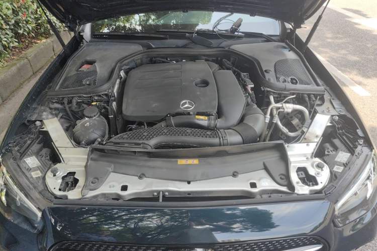 Used Mercedes-Benz E-Class 2022 E 260 L Sport Edition Engine Bay