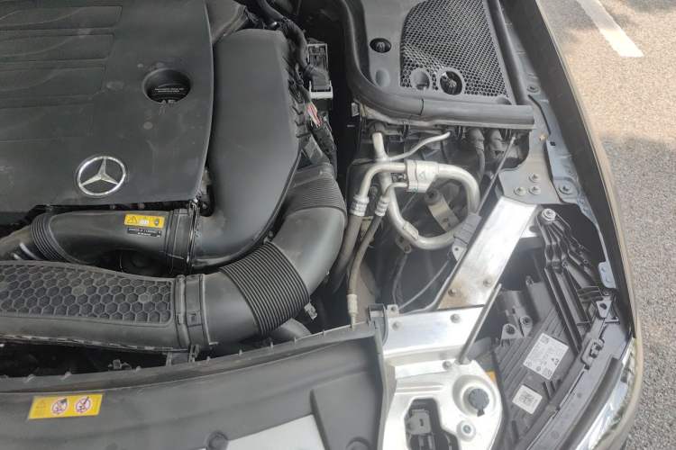 Used Mercedes-Benz E-Class 2022 E 260 L Sport Edition Engine Bay Left