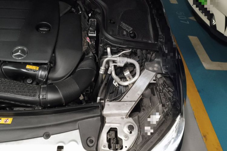 Used Mercedes-Benz E-Class 2022 Revised Version E 300 L Luxury Edition Engine Bay Left