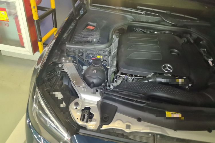 Used Mercedes-Benz E-Class 2022 Revised Version E 300 L Sport Luxury Edition Engine Bay Right