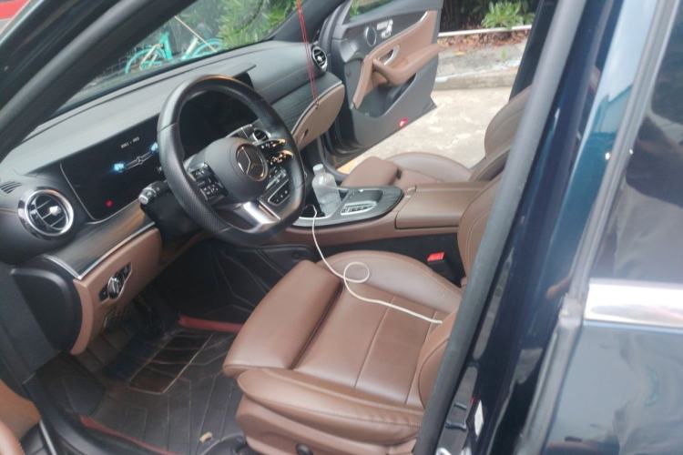 Used Mercedes-Benz E-Class 2022 Revised E 300 L Sporty and Stylish Edition Left Front Seat