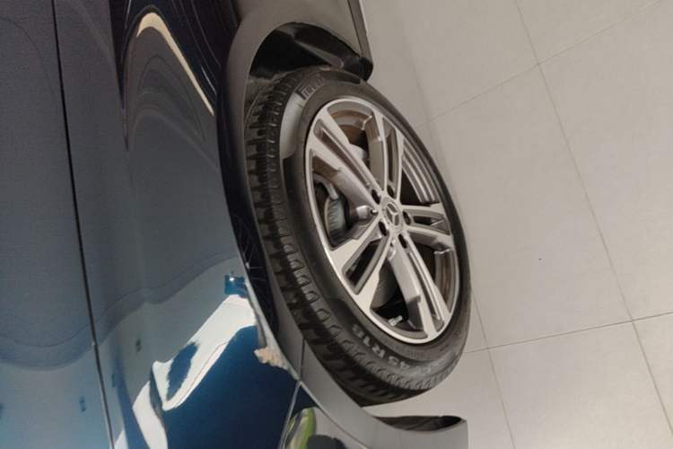 Used Mercedes-Benz E-Class 2022 Second Facelift E 260 L Sport Edition Left Front Wheel Hub