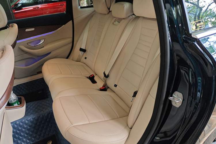 Used Mercedes-Benz E-Class 2022 Second Facelift E 260 L Sport Edition Left Rear Seat