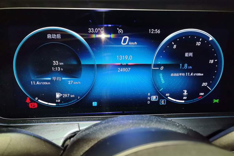 Used Mercedes-Benz E-Class 2022 Revised Version E 300 L Sport Luxury Edition Odometer Close Up