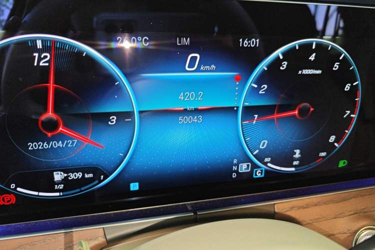Used Mercedes-Benz E-Class 2022 Second Facelift E 260 L Sport Edition Odometer Close Up