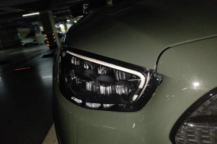 Used Mercedes-Benz E-Class 2022 Second Facelift E 300 L Sporty and Stylish Edition Right Front Headlight