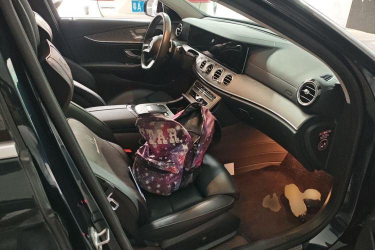Used Mercedes-Benz E-Class 2022 Second Facelift E 260 L Sport Edition Right Front Seat