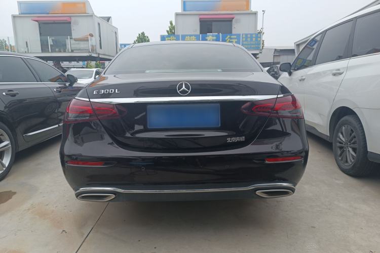 Used Mercedes-Benz E-Class 2022 E 300 L Luxury Model Exterior 4
