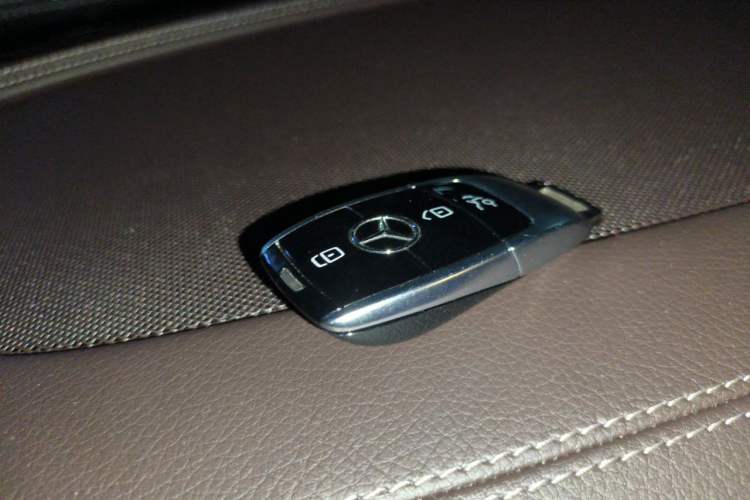 Used Mercedes-Benz E-Class 2022 Revised Version E 300 L Luxury Edition Vehicle Key