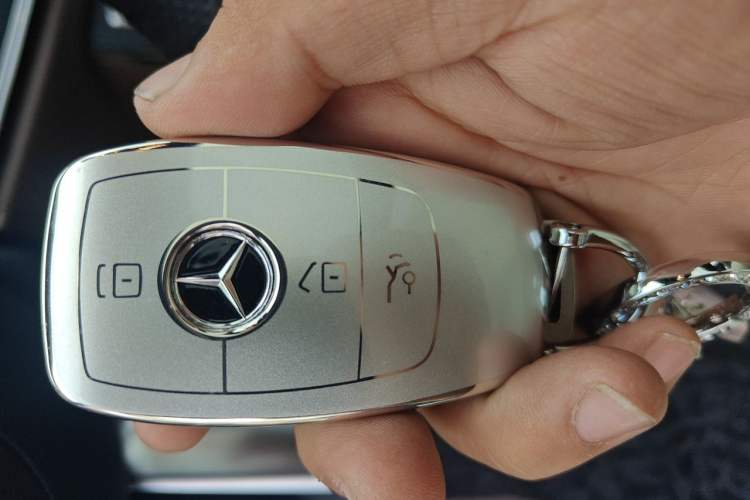 Used Mercedes-Benz E-Class 2022 Revised E 300 L Sport Luxury Edition Vehicle Key
