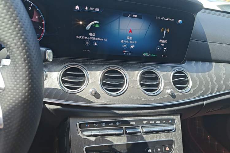 Used Mercedes-Benz E-Class 2022 E 260 L Sport Edition Audio And AC Panel
