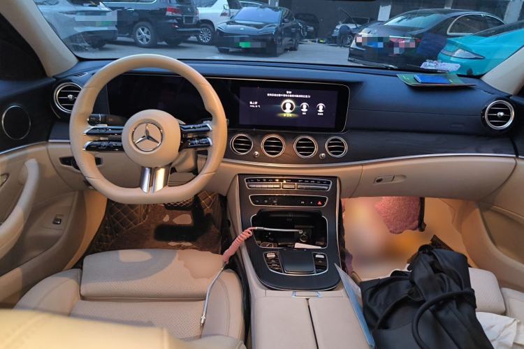 Used Mercedes-Benz E-Class 2022 Second Facelift E 300 L Sporty and Stylish Edition Center Console