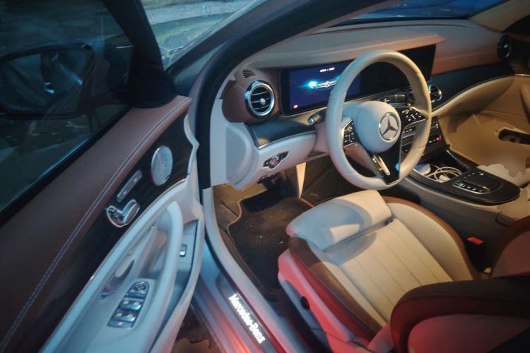 Used Mercedes-Benz E-Class 2022 Second Facelift E 300 L Luxury Edition Driver Seat
