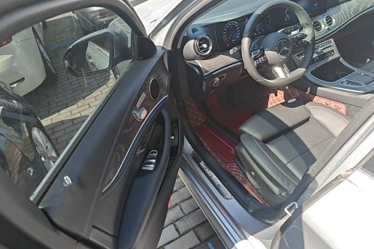 Used Mercedes-Benz E-Class 2022 E 260 L Sport Edition Driver Seat