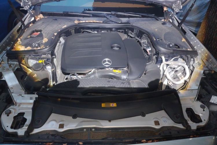 Used Mercedes-Benz E-Class 2022 Second Facelift E 300 L Luxury Edition Engine Bay