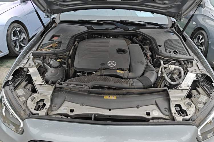 Used Mercedes-Benz E-Class 2022 E 260 L Sport Edition Engine Bay