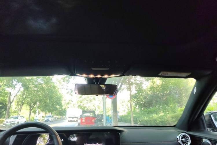Used Mercedes-Benz E-Class 2022 E 260 L Sport Edition Headliner